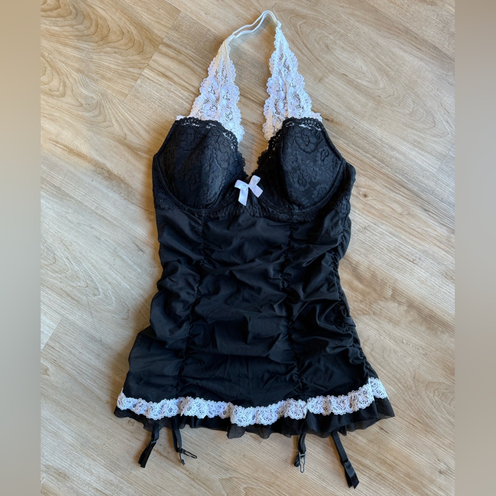 La SENZA Black Lace Chemise with White Accents